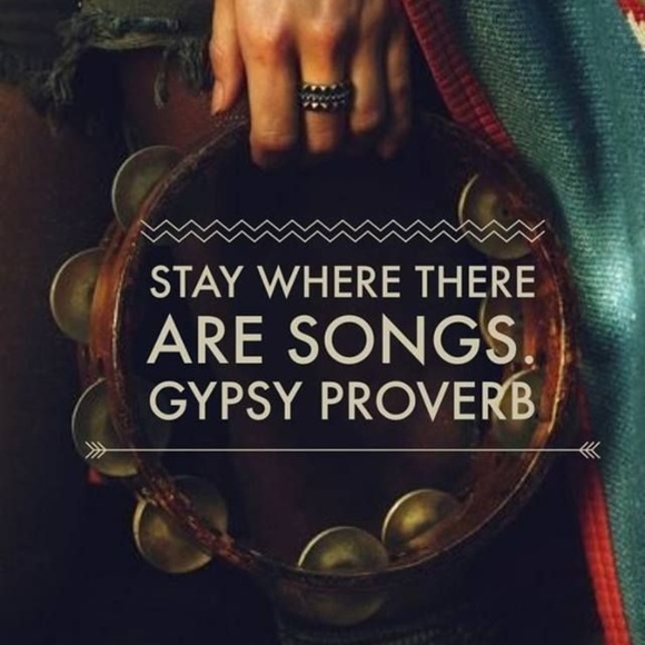 Handcrafted Accessories - Picture 7 of 8